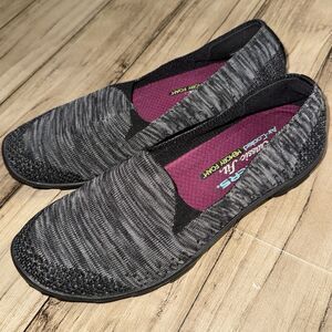 Skechers Empress Air Cooled Memory Foam Slip on Loafers Women Sz 6.5